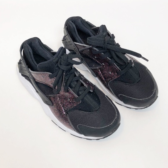 black glitter huaraches